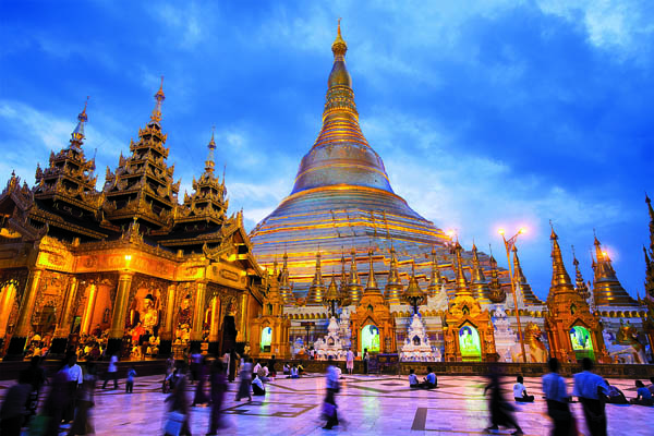 RB Shwedagon_Pagoda_Yangon_AmaWaterways.jpg A Beautiful